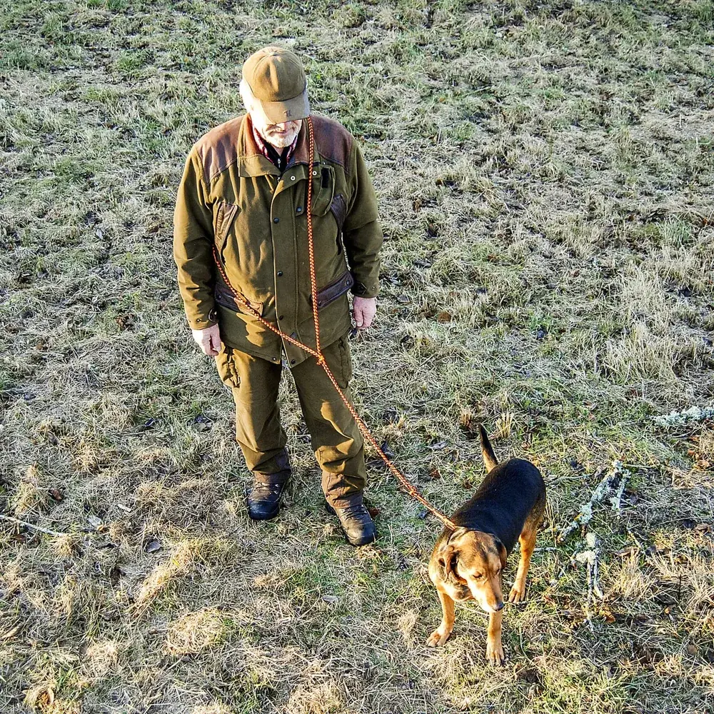 Hunting leash