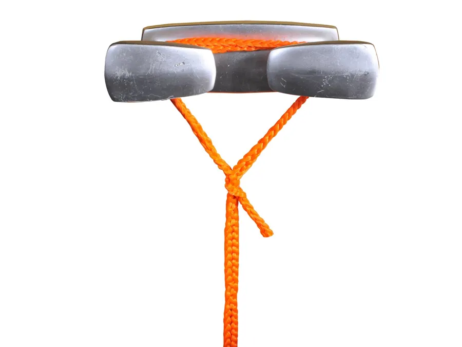 The fixed loop on a cleat